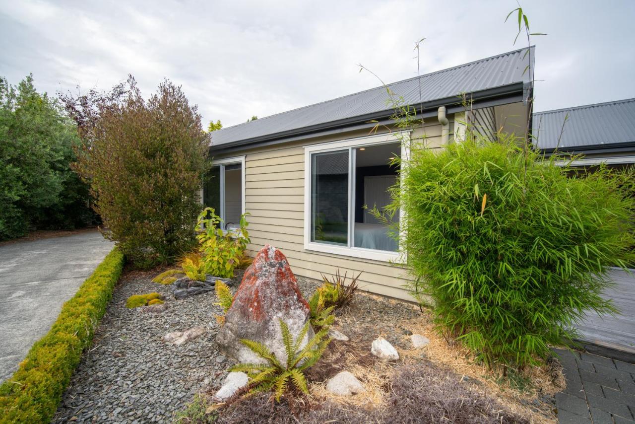 Southland Sounds - Te Anau Holiday Home Exterior foto