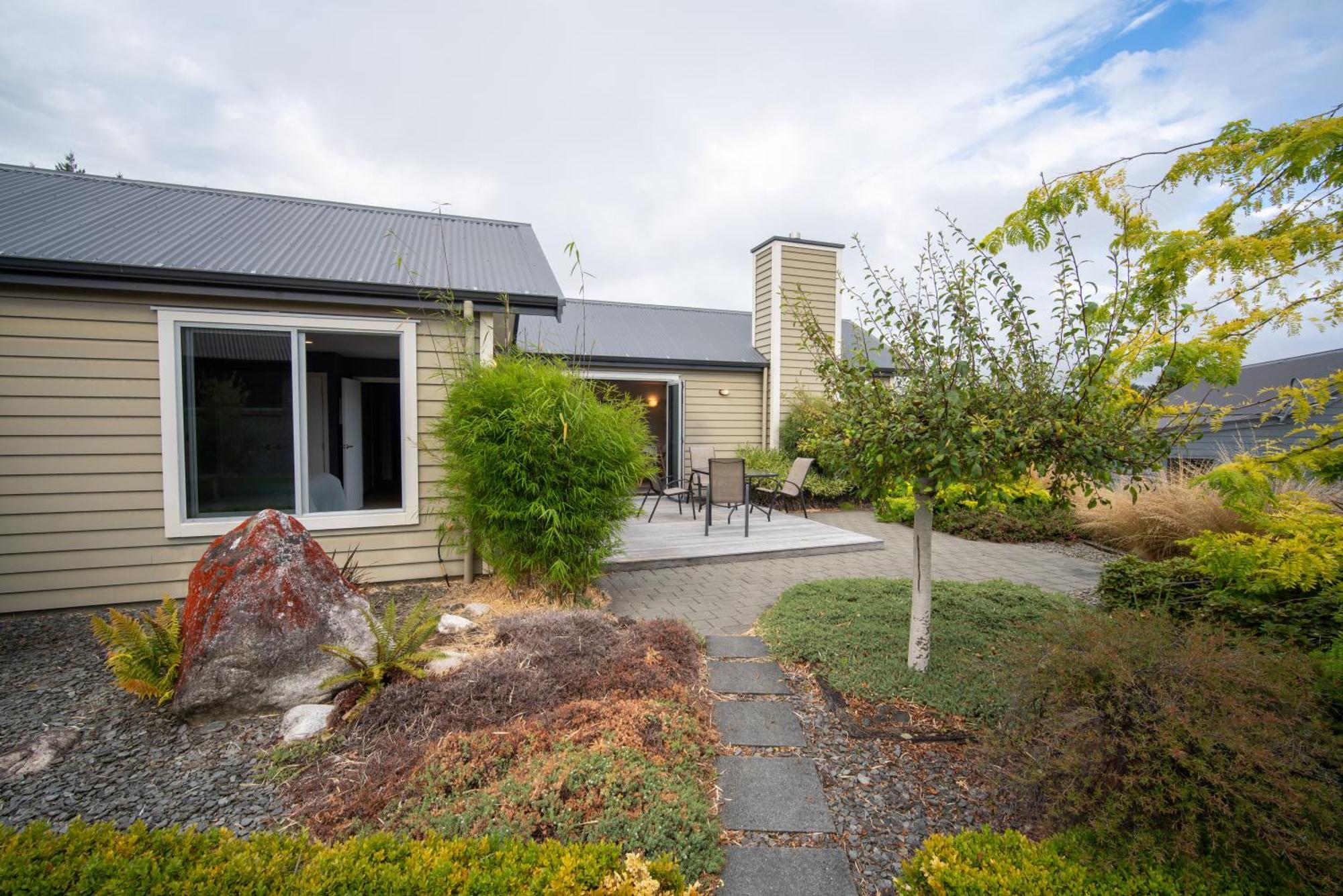 Southland Sounds - Te Anau Holiday Home Exterior foto